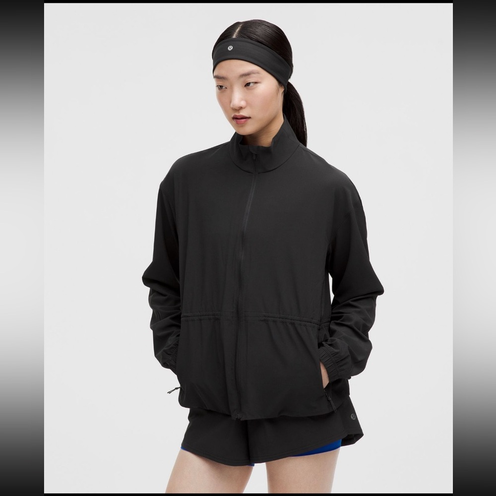 NWT Lululemon UV protective cinch waist jacket Black L